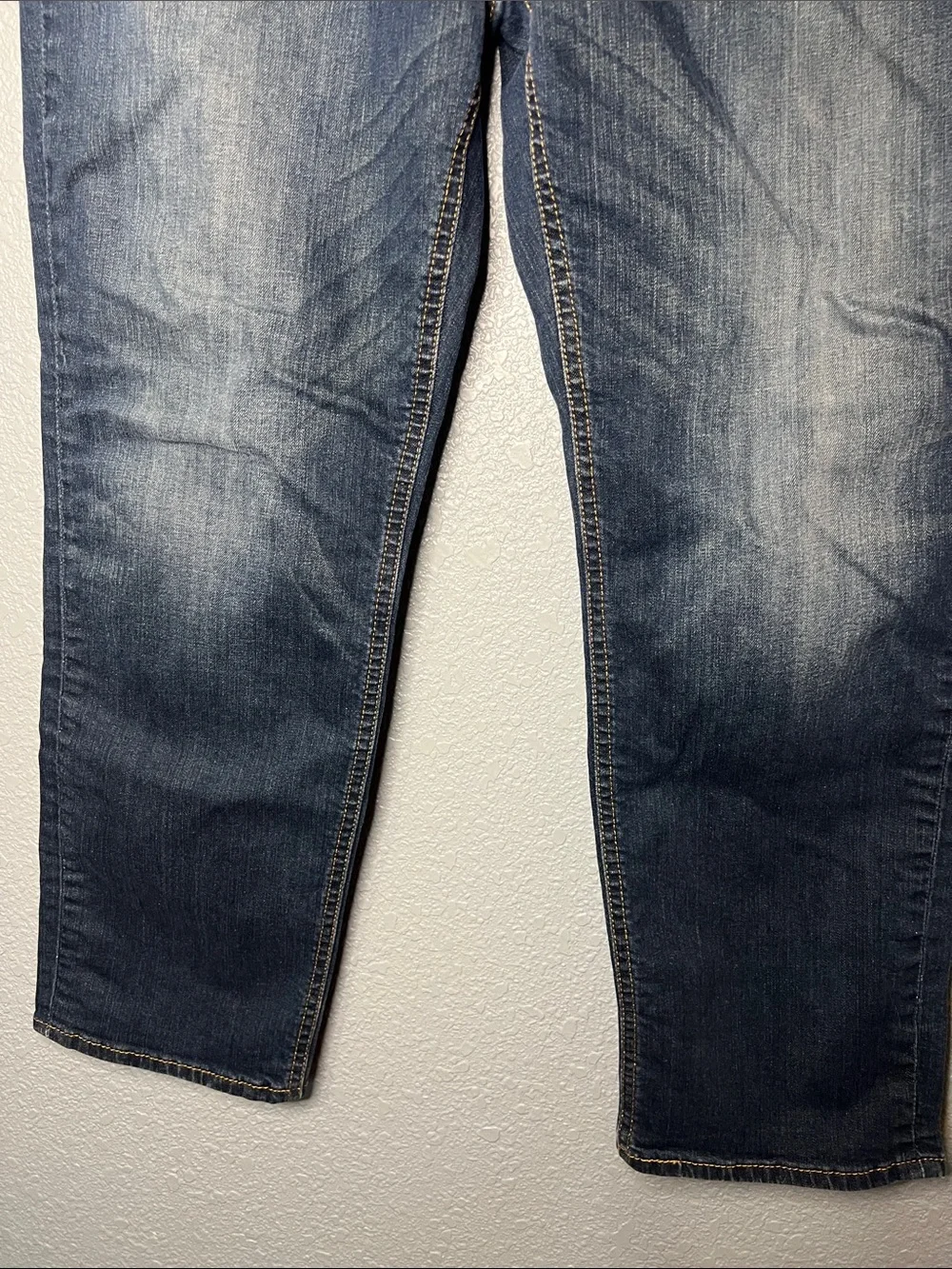 Levi's 541 Men's Jeans Blue 38x30 Dark Wash Denim 5-Pocket Cotton Blend